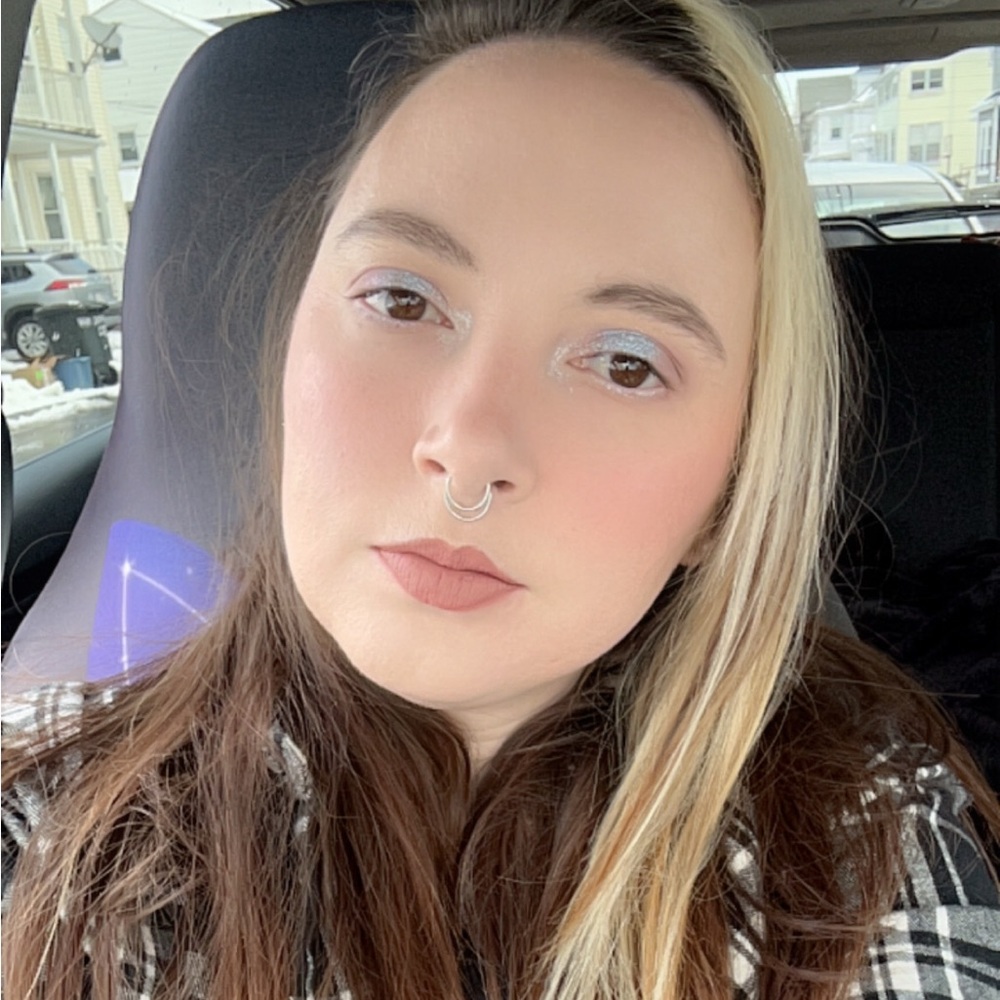 Meet your Posher, Nichole